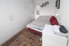 Četverosoban dvoetažni stan 130m2 Dobrinja, Sarajevo Novi Grad, Apartamento