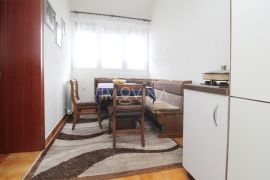 Četverosoban dvoetažni stan 130m2 Dobrinja, Sarajevo Novi Grad, Apartamento