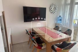 Zadar Melada - vrhunski uređen stan 87m2 dva balkona! 295000€, Zadar, Daire