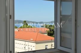 DVOETAŽNI STAN S DIZALOM I POGLEDOM NA MORE, BLIZINA SVIH SADRŽAJA - RELJA, ZADAR, Zadar, Apartamento