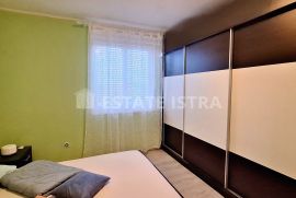 Pula - blizina centra, stan 60,57 m2 5.kat, Pula, Appartment