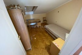 RIJEKA, CENTAR - samostojeća stara unikatna villa na odličnoj lokaciji! PRILIKA!, Rijeka, House