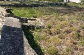 OTOK CRES, LOZNATI - šarmantna manja samostojeća kuća, Cres, Ev