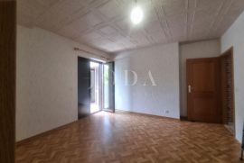 Novi Vinodolski, centar, stan, prvi kat, Novi Vinodolski, Apartamento