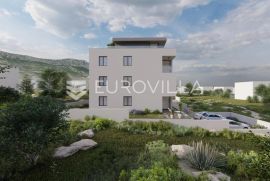 Kaštel Lukšić, trosoban stan u prizemlju neto korisne površine 67,61 m2 – S1, Kaštela, Διαμέρισμα