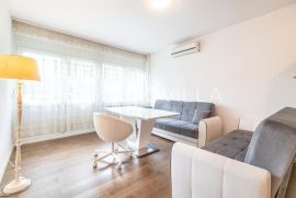 Zagreb, Zapruđe, Vankina ulica,  trosoban stan površine 56,13 m2, Zagreb, Appartment