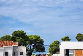 Kuća Fažana! Dvojna kuća s garažom u neposrednoj blizini mora i plaža!, Fažana, Casa