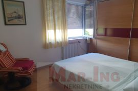 ZADAR - RELJA - komforni dvosobni stan sa garažom, Zadar, Apartamento