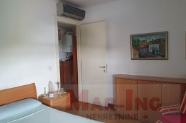 ZADAR - RELJA - komforni dvosobni stan sa garažom, Zadar, Apartamento