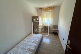 Zadar - Bili Brig, prostrani stan 91m2 pogled more! 259000€, Zadar, Apartamento