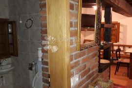 Kuće - apartmani - turističke nekretnine, Kloštar Ivanić, Maison