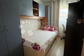 Komforan trosoban stan- Solin, Solin, Appartment