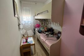 Komforan trosoban stan- Solin, Solin, Appartment