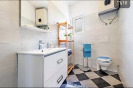 Prekrasan apartman na ekskluzivnoj lokaciji u Rovinju, Rovinj, Appartement