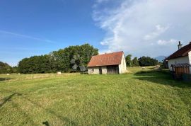 Građevinsko zemljište s ucrtanom kućom i pomoćnim objektom, Gospić - Okolica, Land