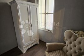 Novonamješten 2S+DB, Centar-najam, Rijeka, Apartamento