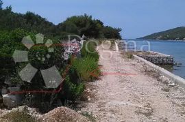 ŽIRJE POLJOPRIVREDNO ZEMLJIŠTE NA SAMOJ OBALI U BLIZINI MJESTA ŽIRJE, Šibenik - Okolica, Tierra