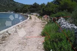 ŽIRJE POLJOPRIVREDNO ZEMLJIŠTE NA SAMOJ OBALI U BLIZINI MJESTA ŽIRJE, Šibenik - Okolica, Land