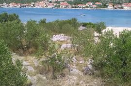 ŽIRJE POLJOPRIVREDNO ZEMLJIŠTE NA SAMOJ OBALI U BLIZINI MJESTA ŽIRJE, Šibenik - Okolica, Terra