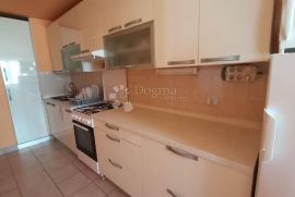 Srednjaci trosoban stan 67 m2 !!!, Trešnjevka - Jug, Apartamento