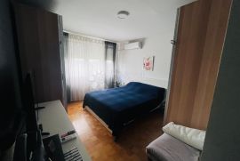 STAN SIGEČICA (ponesite samo kofere), Trnje, Appartment