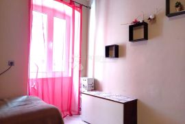 Centar, praktičan stan na dobroj lokaciji, Rijeka, Appartement