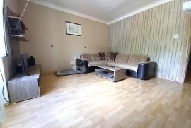 Centar, praktičan stan na dobroj lokaciji, Rijeka, Appartement