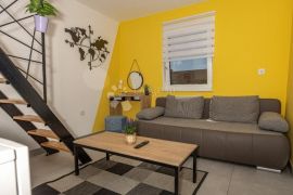 Kastav, Trinajstići, stan 90 m2, balkon, parking, Kastav, شقة