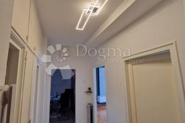 KRNJEVO- stan za dugoročni najam, Rijeka, Apartamento