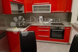 KRNJEVO- stan za dugoročni najam, Rijeka, Apartamento