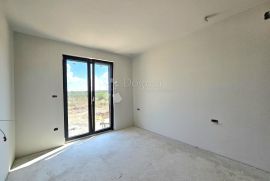 Umag,novogradnja, stan na 10min od mora, Umag, Apartamento