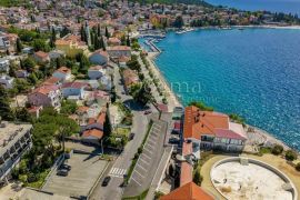 Selce, poslovni prostor uz šetnicu, Crikvenica, Propriedade comercial