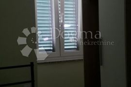 Stan sa vrtom, Rijeka, Appartement