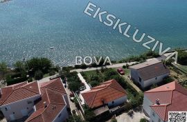 Građevinsko zemljište 751 m2 – Ljubač *80 metara od mora* (ID-2471/A), Ražanac, Terra