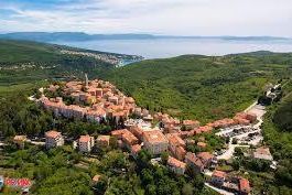 LABIN, STARI GRAD, RUŠEVINA S POGLEDOM NA MORE, Labin, Kuća