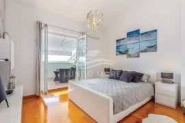 Selce, Crikvenica,  Stan 50 m od mora! Pogled na more, Crikvenica, Apartamento