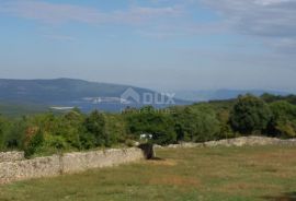 ISTRA, KAVRAN - Atraktivno građevinsko zemljište idealno za izgradnju vile/kompleksa vila/obiteljske kuće/kuća za odmor, Marčana, Land