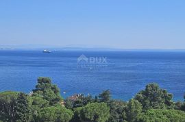 OPATIJA, CENTAR- dvoetažni penthouse 433m2 s panoramskim pogledom na more i krovnom terasom S2, Opatija, Flat