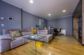 SAMO KOD NAS Stan 74 m2,2S+DB, Rijeka, Appartamento