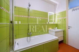 SAMO KOD NAS Stan 74 m2,2S+DB, Rijeka, Appartamento