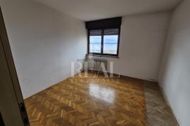 SAMO KOD NAS Stan 96 m2,3S+DB,2 balkona, Rijeka, Appartement