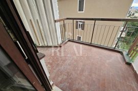 SAMO KOD NAS Stan 96 m2,3S+DB,2 balkona, Rijeka, Appartamento