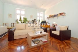 Zemun, Centar, , 2.0, 52m2, Zemun, Daire