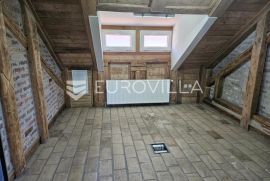 Osijek, Centar, poslovni prostor na 2. katu (60 m2- 140 m2), Osijek, Ticari emlak