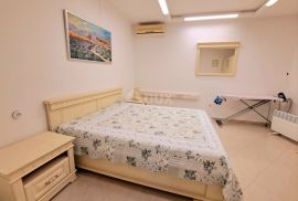 RIJEKA, KASTAV, REŠETARI - stan u prizemlju 96 m2, 2S+DB na odličnoj lokaciji + okućnica! PRILIKA!, Kastav, Apartamento