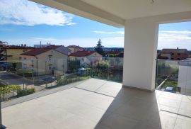 ISTRA, PULA - Penthouse u novogradnji na sjajnoj lokaciji, Pula, Flat