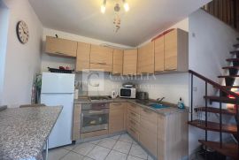 Prilika Mošćenička Draga lijepi stan 76m2, Mošćenička Draga, Appartement