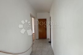 Crikvenica apartman 64m2 sa pogledom na more, Crikvenica, Appartment