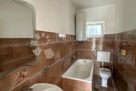 Crikvenica apartman 64m2 sa pogledom na more, Crikvenica, شقة