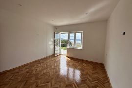 Crikvenica apartman 64m2 sa pogledom na more, Crikvenica, شقة